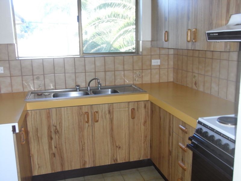 9/18 Rolle Street, Holland Park West QLD 4121