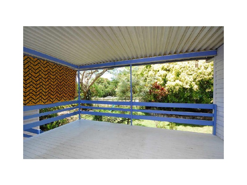 16 Myall Street, Norman Park QLD 4170