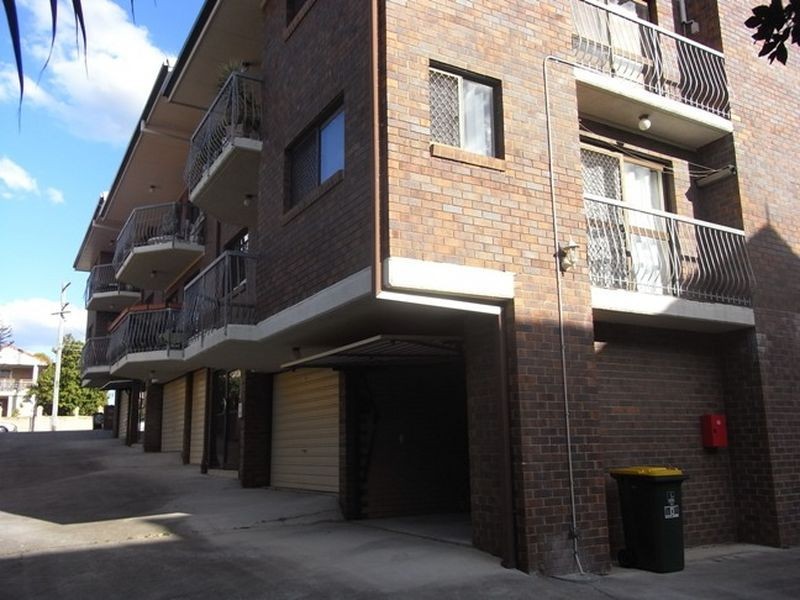 3/46 Eighth Avenue, Coorparoo QLD 4151