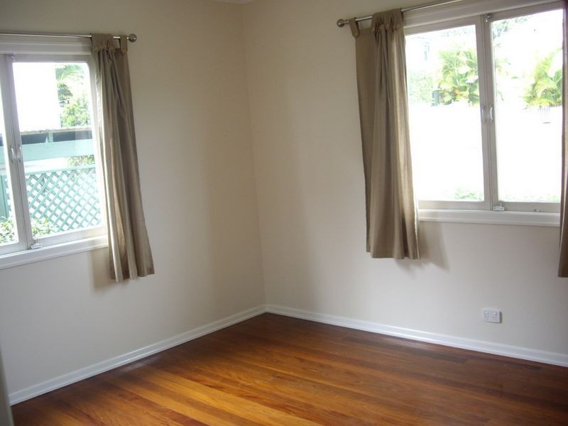 30 Morland Street, Mount Gravatt East QLD 4122