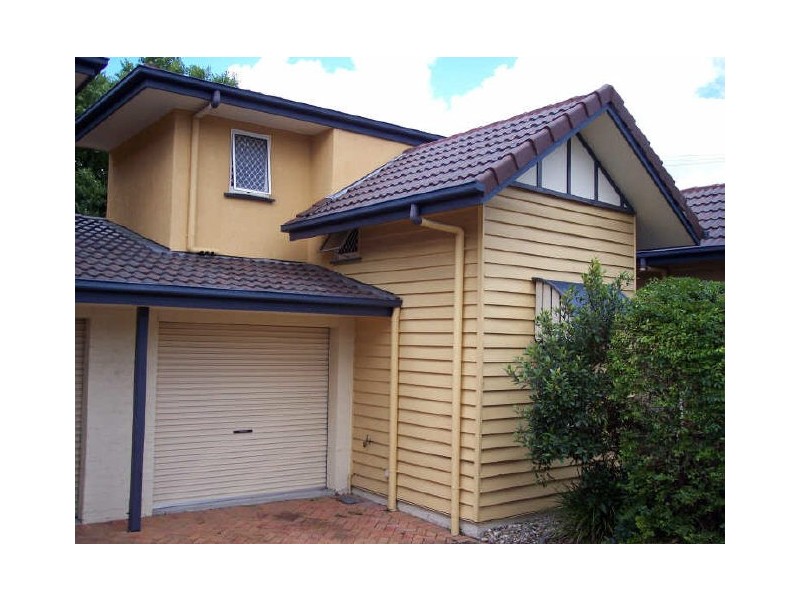 3/53 Knowsley Street, Greenslopes QLD 4120