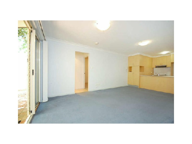 3/53 Knowsley Street, Greenslopes QLD 4120