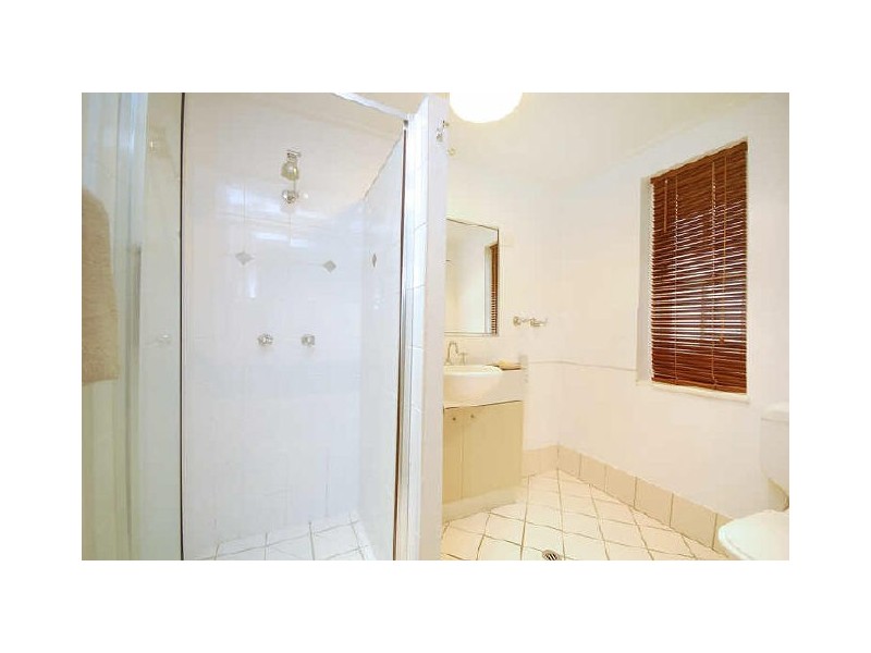 2/29 Overend Street, East Brisbane QLD 4169