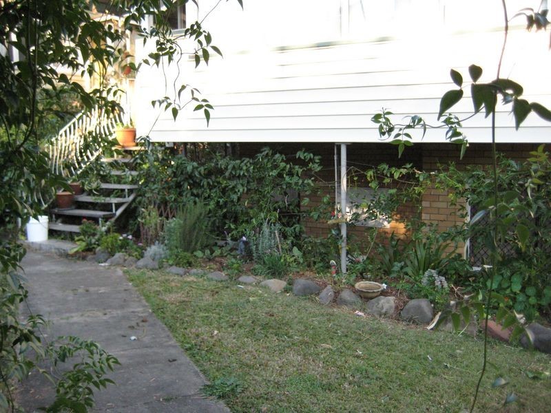 1/63 Victor Street, Holland Park QLD 4121