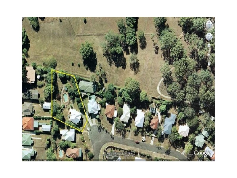 14 Diamond Street, Holland Park QLD 4121