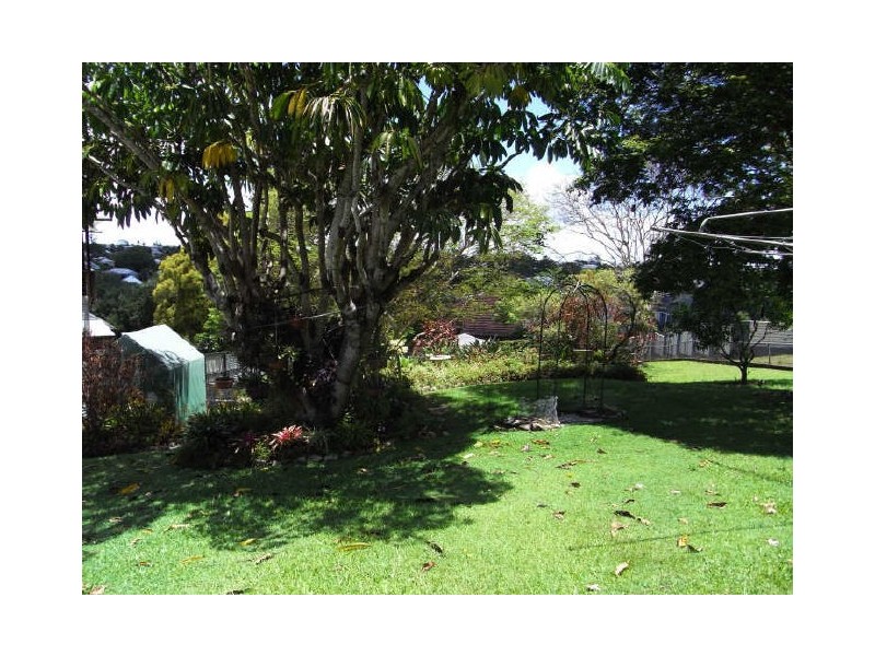 114 Oateson Skyline Drive, Seven Hills QLD 4170