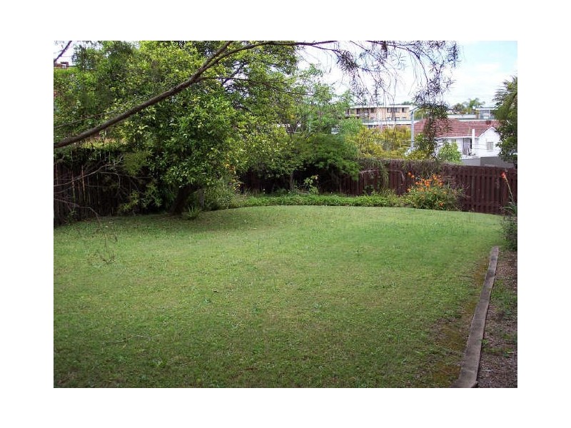 5/3 Curd Street, Greenslopes QLD 4120