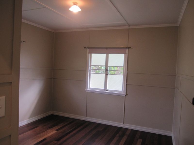 240 Bennetts Road, Norman Park QLD 4170