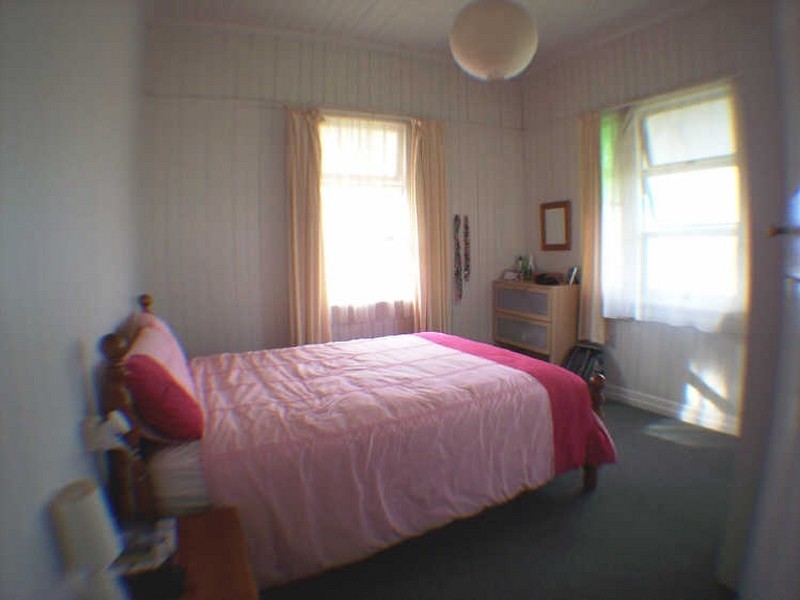 22 Fisher Street, Manly QLD 4179