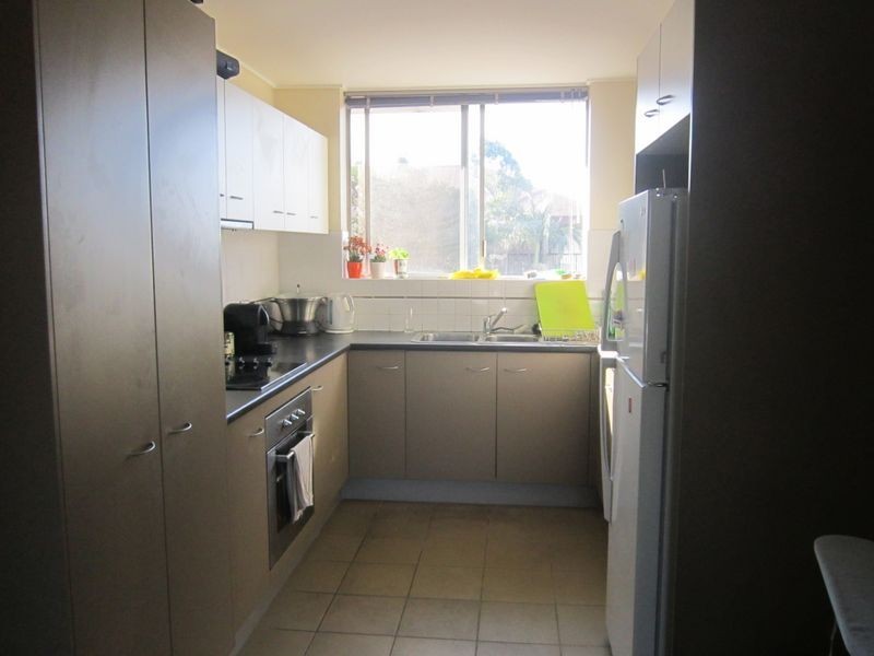 4/31 St Leonards Street, Coorparoo QLD 4151