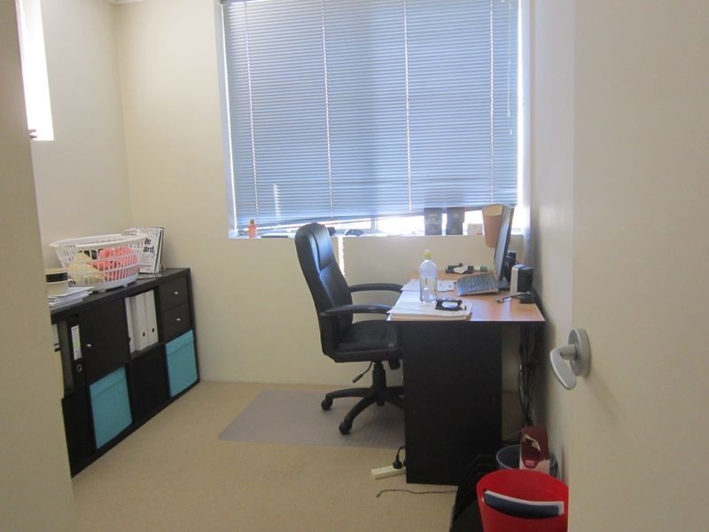 4/31 St Leonards Street, Coorparoo QLD 4151