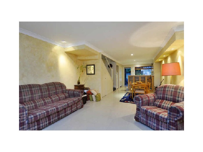 1/279 Wynnum Road, Norman Park QLD 4170