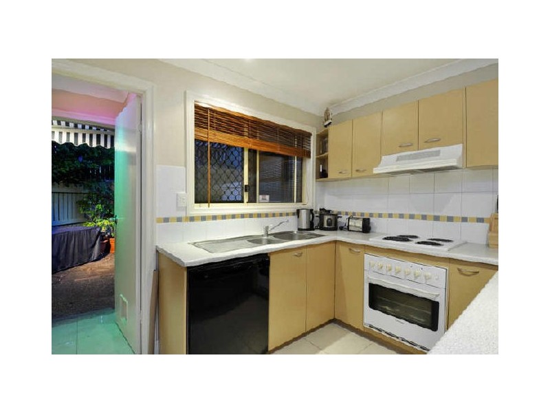 1/279 Wynnum Road, Norman Park QLD 4170