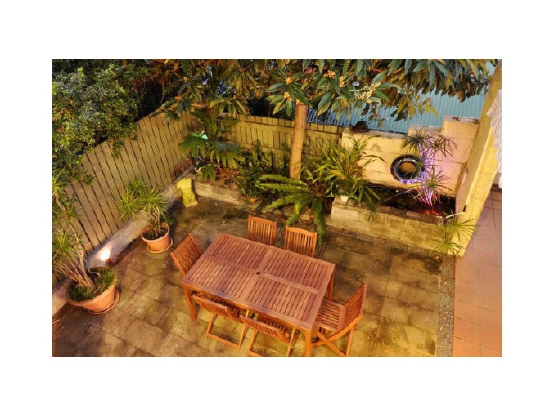 1/279 Wynnum Road, Norman Park QLD 4170