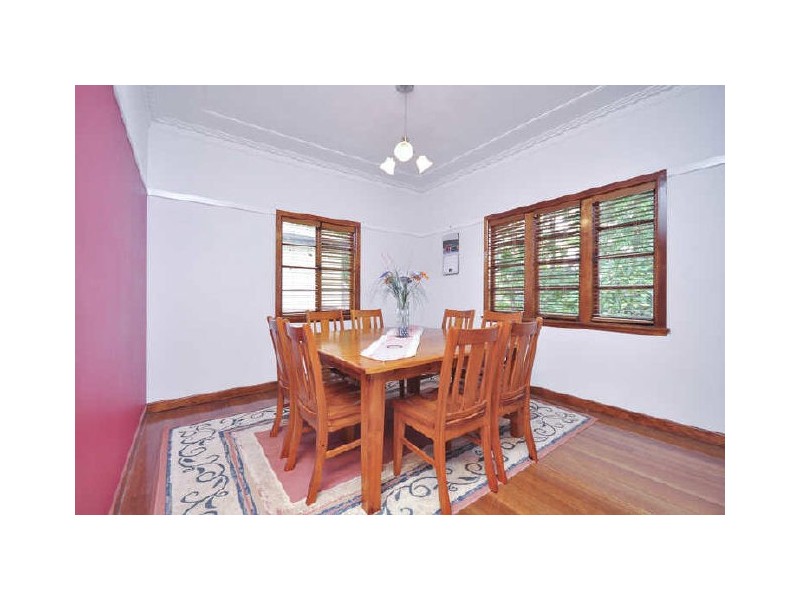 255 Cavendish Road, Coorparoo QLD 4151