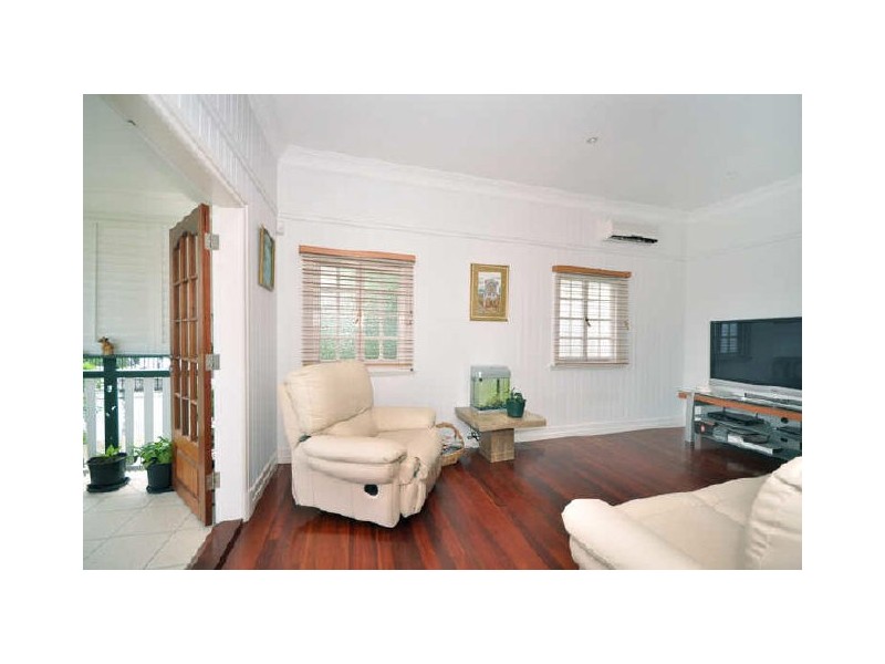 505 Old Cleveland Road, Camp Hill QLD 4152