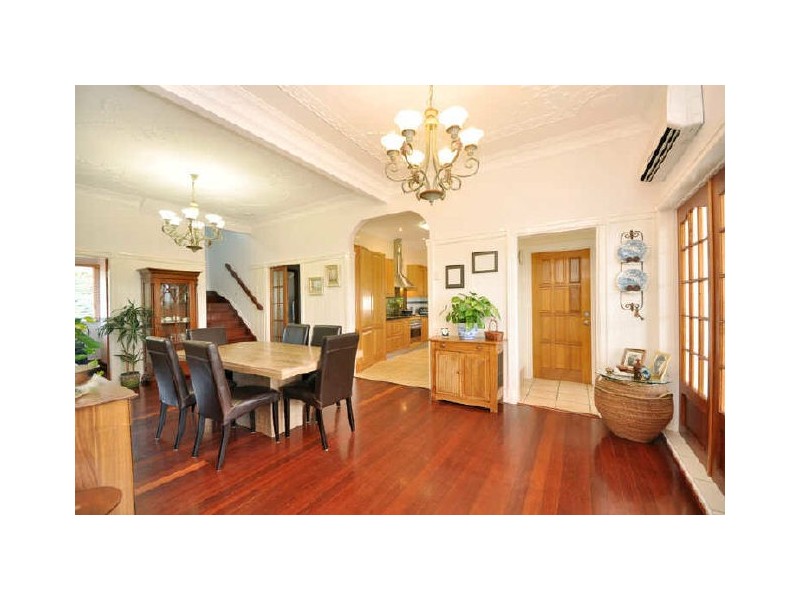 505 Old Cleveland Road, Camp Hill QLD 4152