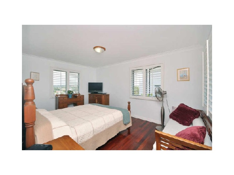 505 Old Cleveland Road, Camp Hill QLD 4152