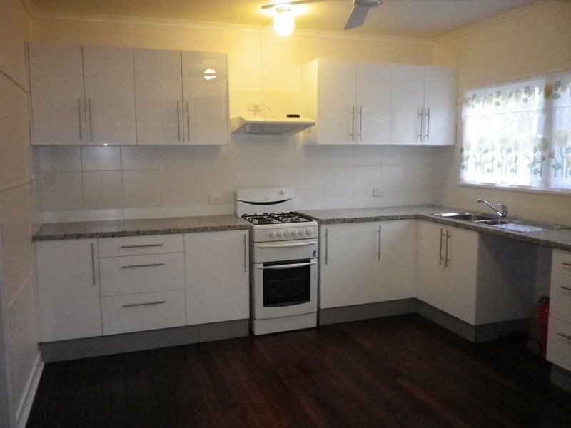 230 Chatsworth Road, Coorparoo QLD 4151