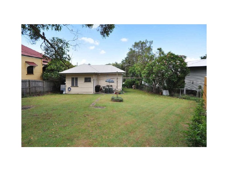 147 Sirius Street, Coorparoo QLD 4151