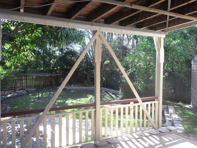 13A Thomas Street, Greenslopes QLD 4120