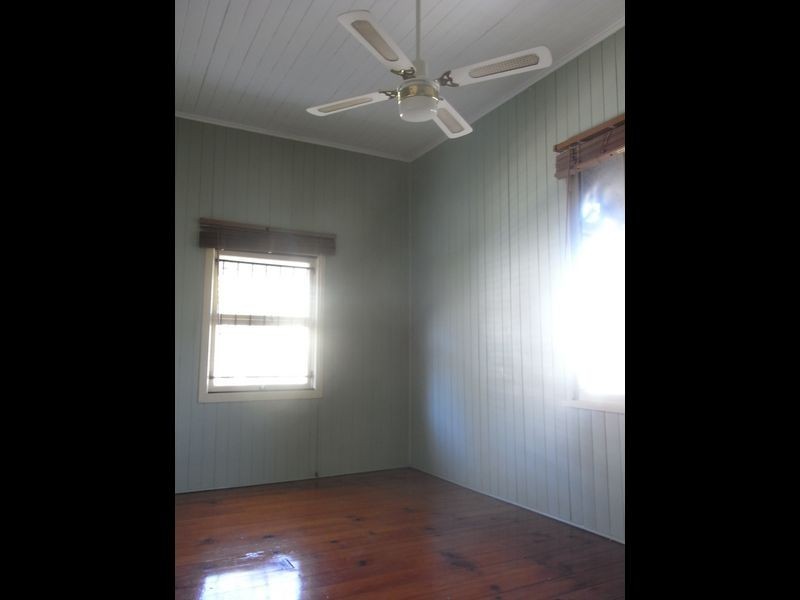 13A Thomas Street, Greenslopes QLD 4120