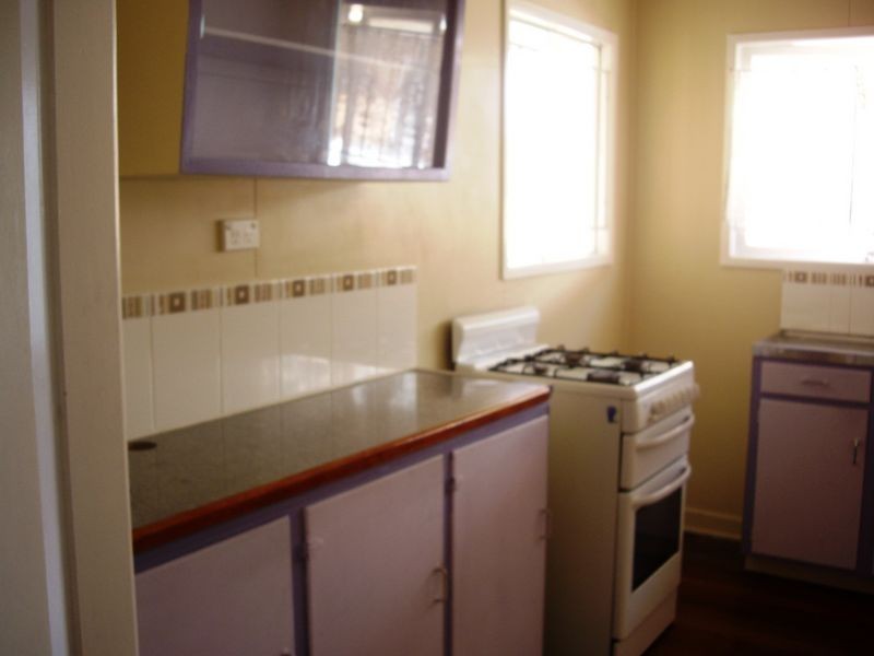 23 Ellis Street, Greenslopes QLD 4120