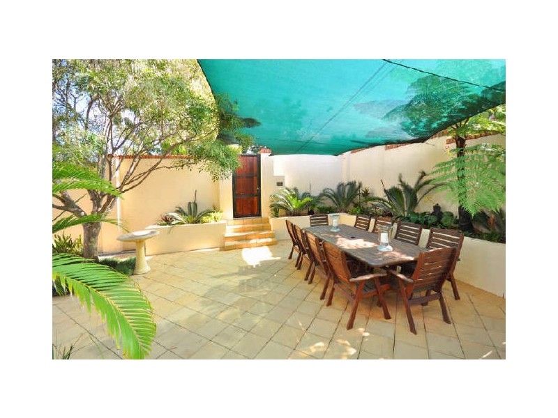 34 Lancaster Street, Coorparoo QLD 4151