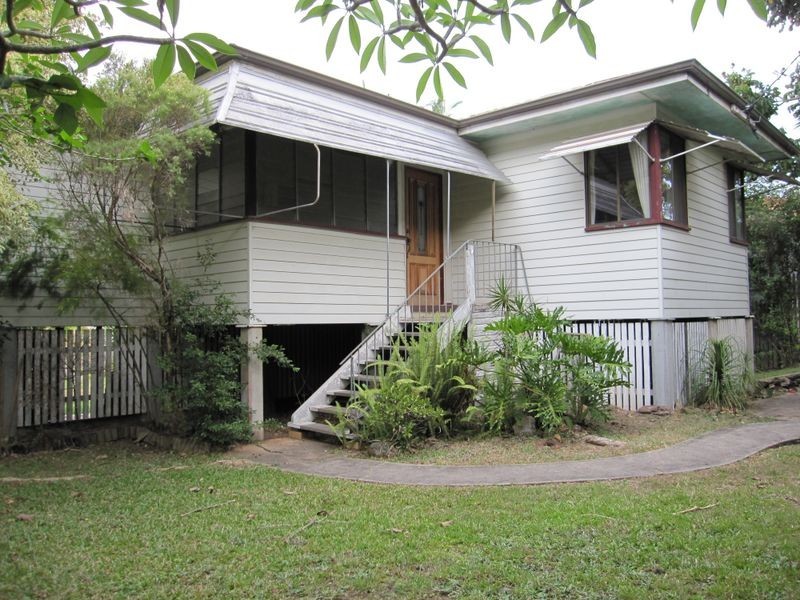 6 Corn Street, Holland Park West QLD 4121