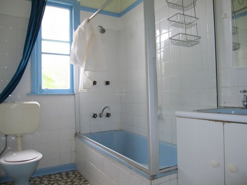 6 Corn Street, Holland Park West QLD 4121