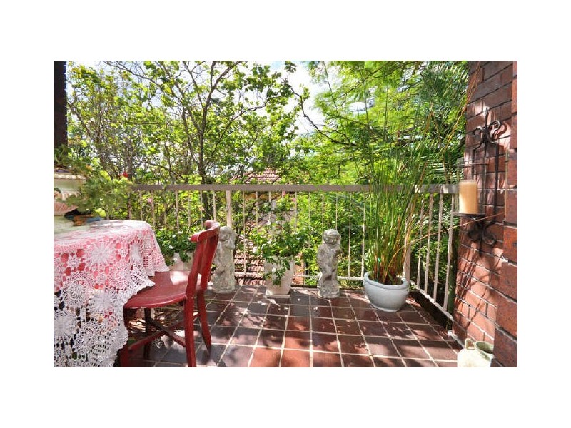 6/10 Stirrat Street, Coorparoo QLD 4151