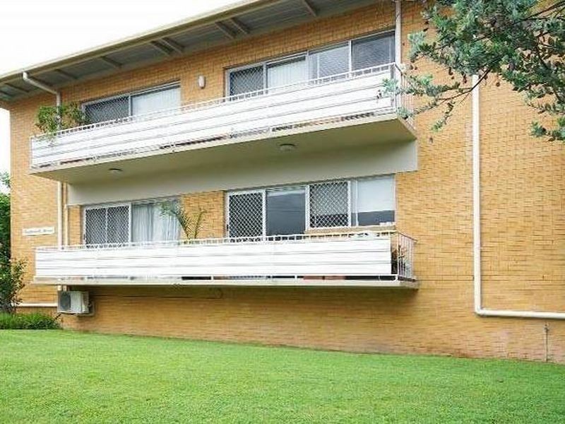 2/73 Chatsworth Road, Greenslopes QLD 4120