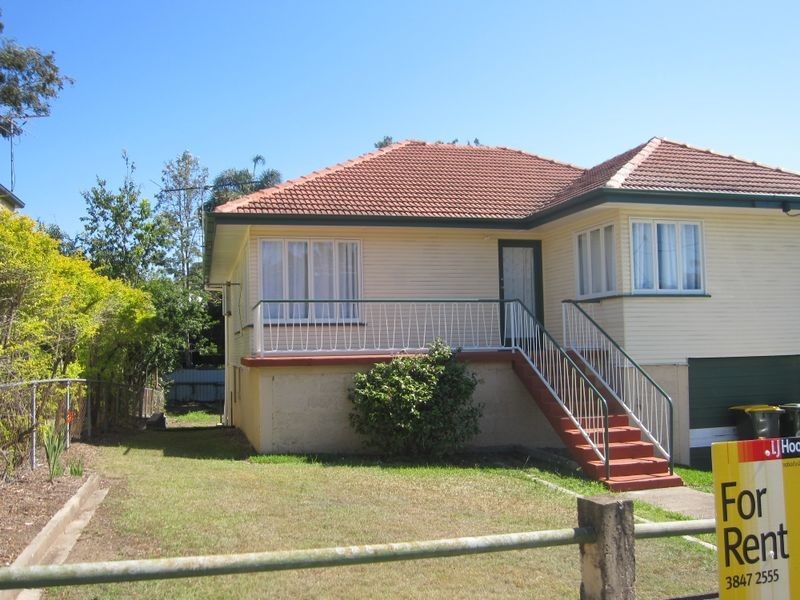 43 Greens Road, Coorparoo QLD 4151