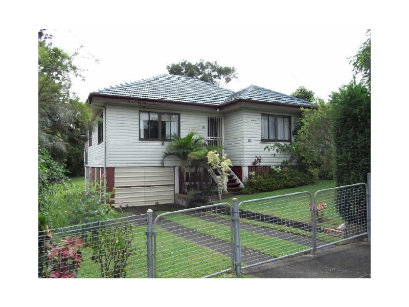 92 Stanley Road, Camp Hill QLD 4152