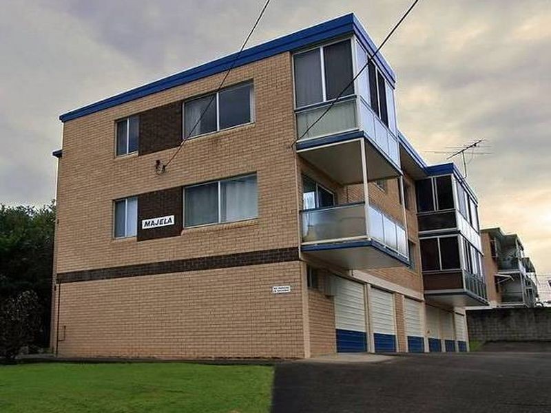 1/23 Robinson Street, Coorparoo QLD 4151