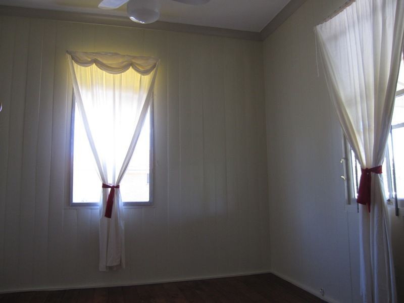 31 Gladstone Street, Coorparoo QLD 4151