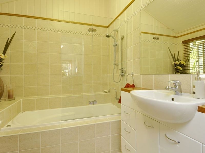 31 Pembroke Road, Coorparoo QLD 4151