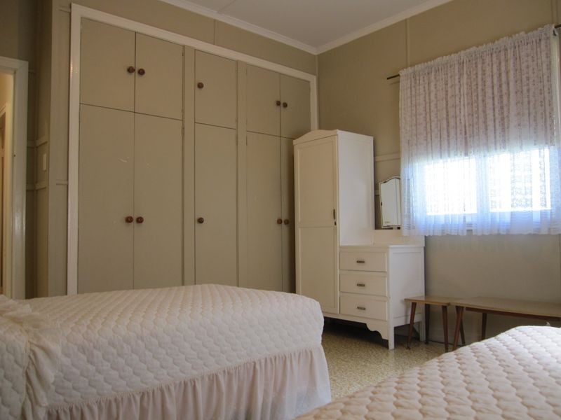 240 Bennetts Road, Norman Park QLD 4170