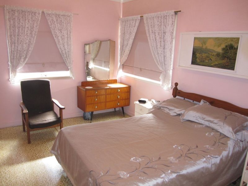 240 Bennetts Road, Norman Park QLD 4170