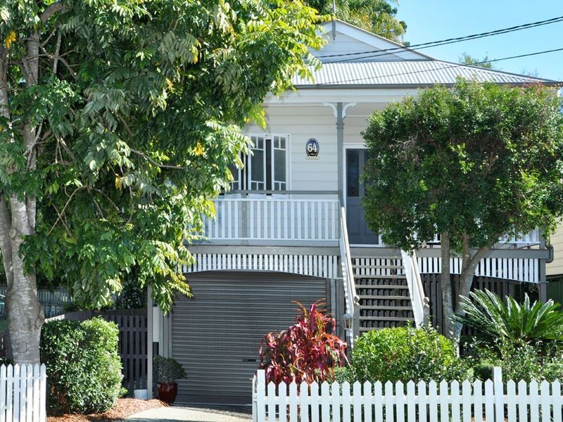 64 Brentnall Street, Norman Park QLD 4170