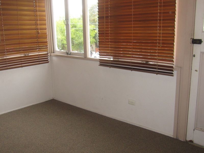 29 Ellis Street, Greenslopes QLD 4120