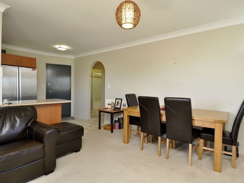 2/42 Nicklin Street, Coorparoo QLD 4151