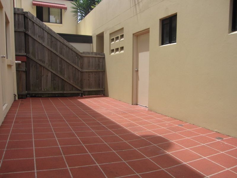 15/15 Dansie Street, Greenslopes QLD 4120