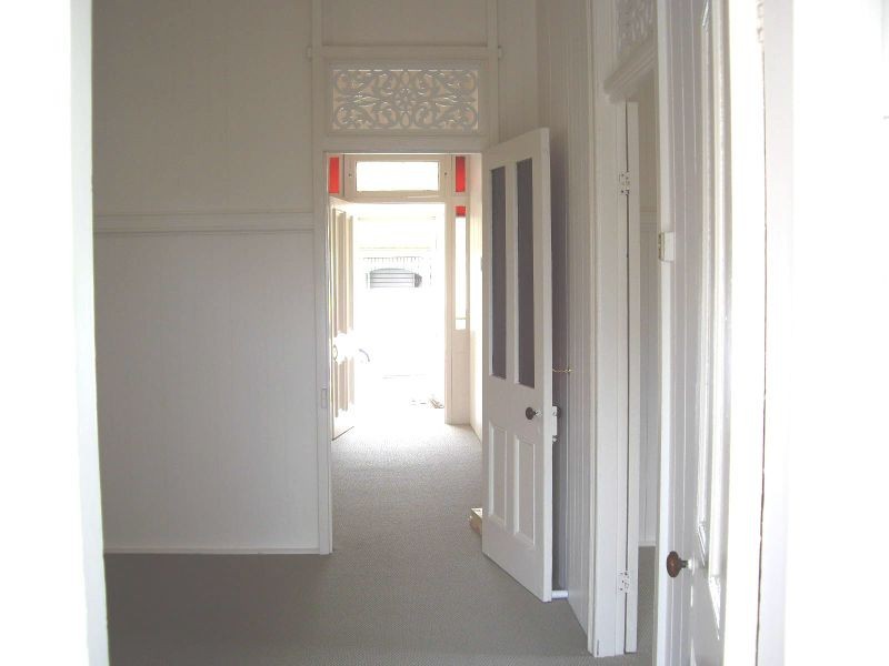 3 Ashfield Street, East Brisbane QLD 4169