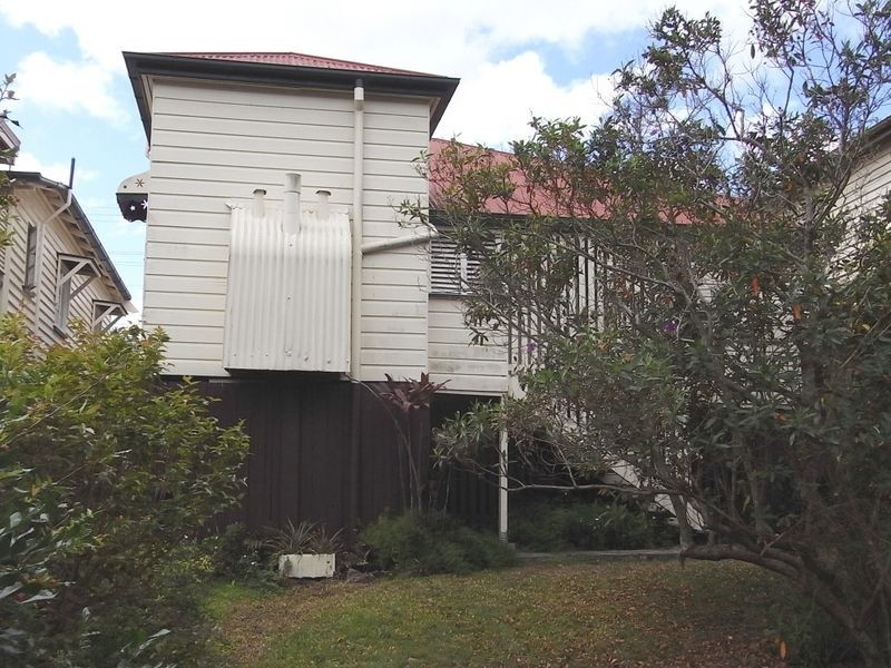 45 Nicklin Street, Coorparoo QLD 4151