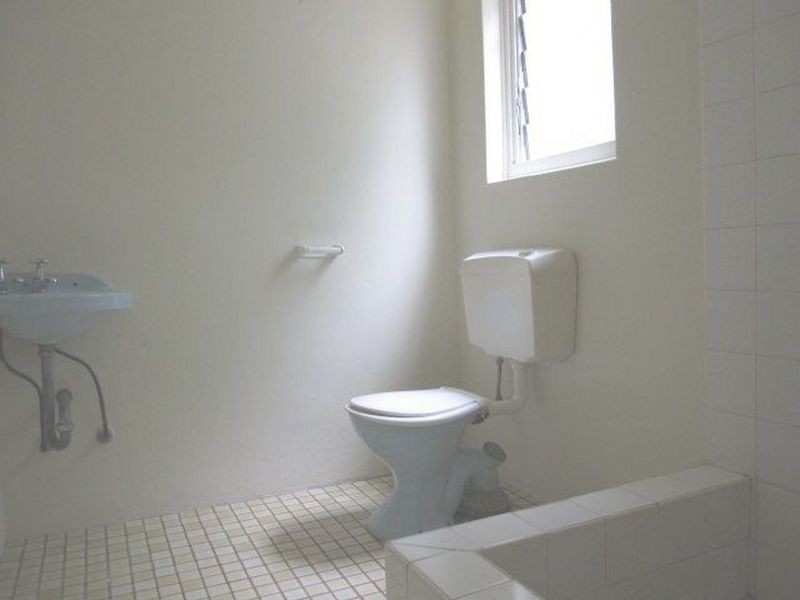 3/532 Logan Road, Greenslopes QLD 4120