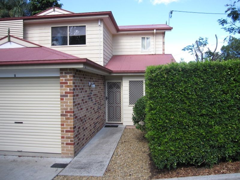 1/55 Railway Parade, Norman Park QLD 4170