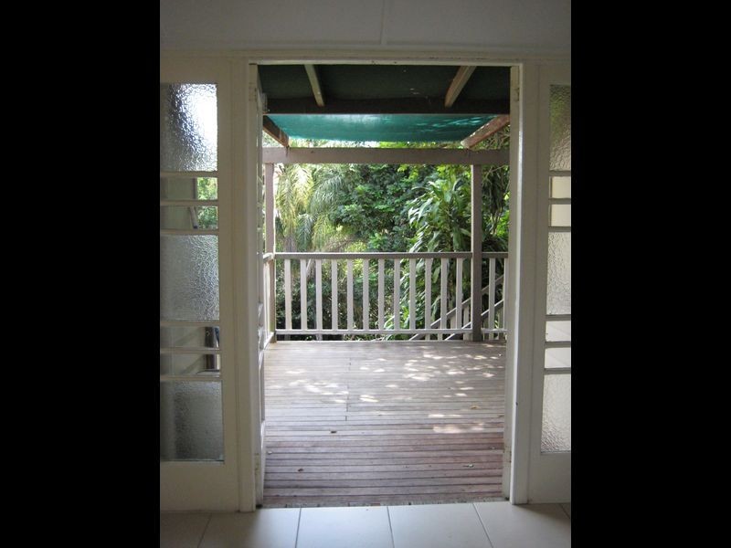 37 Merton Road, Woolloongabba QLD 4102