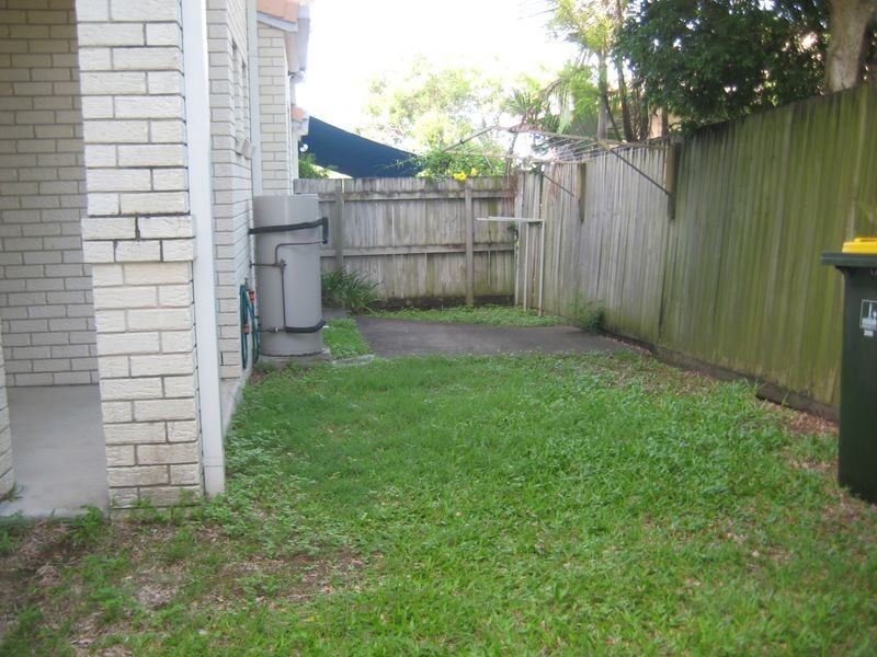 2/19 Mons Road, Carina Heights QLD 4152