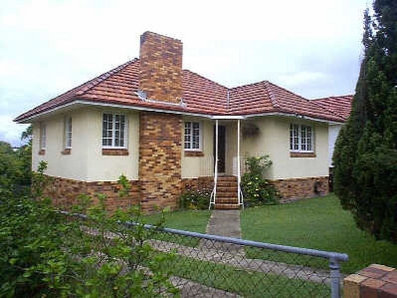 43 Woodrow Drive, Coorparoo QLD 4151